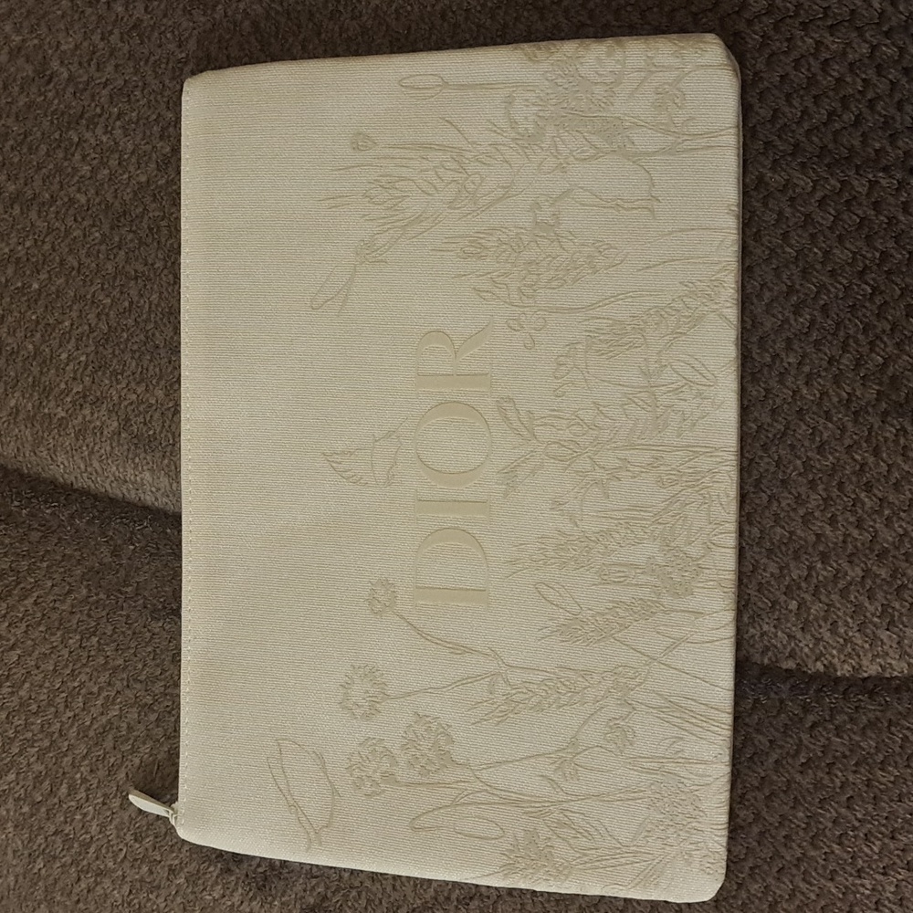 New Dior Beauty Floral Pouch NIB